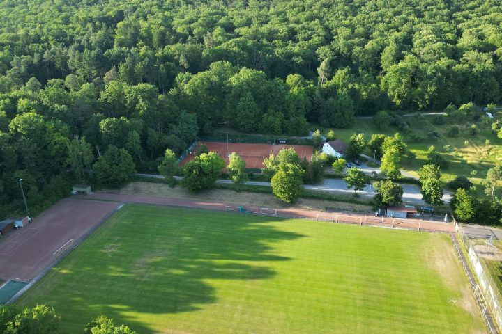 Oberer Sportplatz