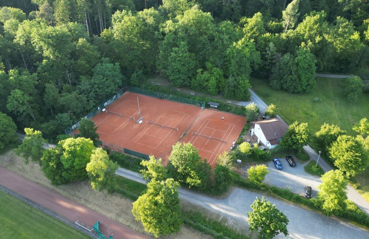 Tennisanlage